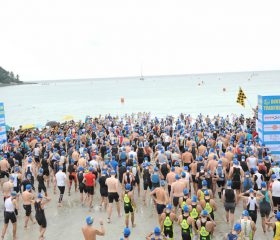 Startline_Aerial_Blue-Caps