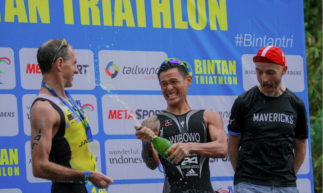 Wibowo and Zenker reign supreme at Bintan Triathlon